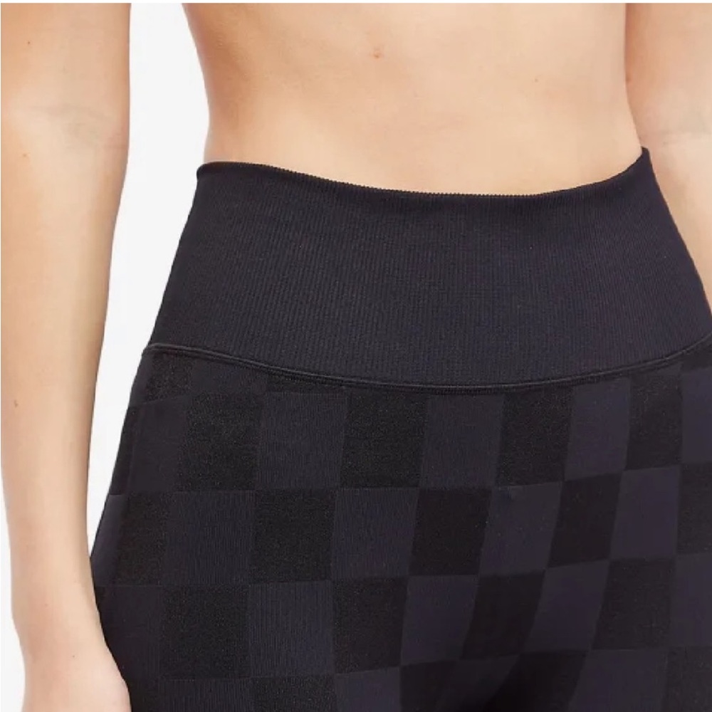Good American Checkered Leggings